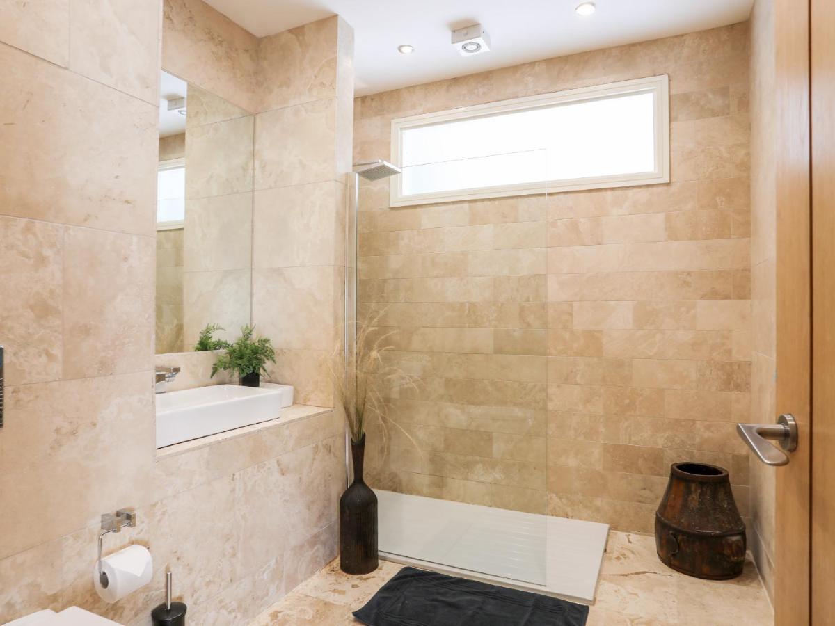 Clynnog House Villa Dwyran Dış mekan fotoğraf