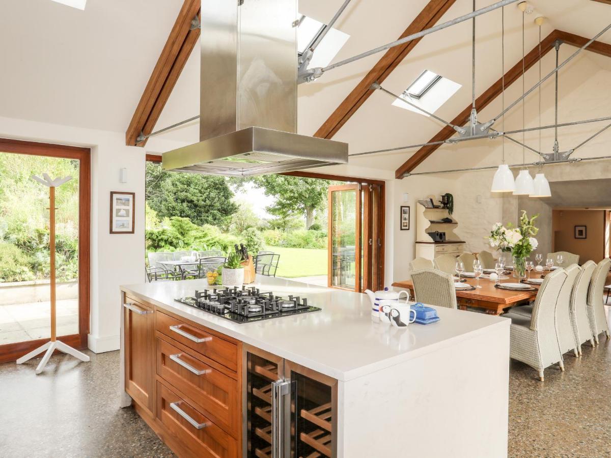 Clynnog House Villa Dwyran Dış mekan fotoğraf