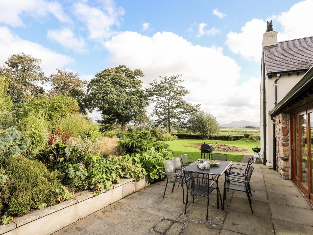 Clynnog House Villa Dwyran Dış mekan fotoğraf